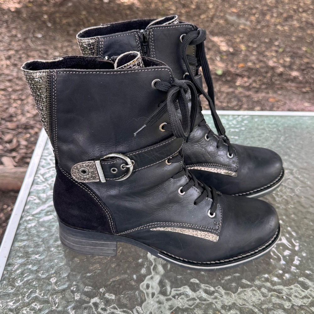 Dromedaris Black Leather Combat Boots Metallic Snakeskin Accents WMN 42 Portugal